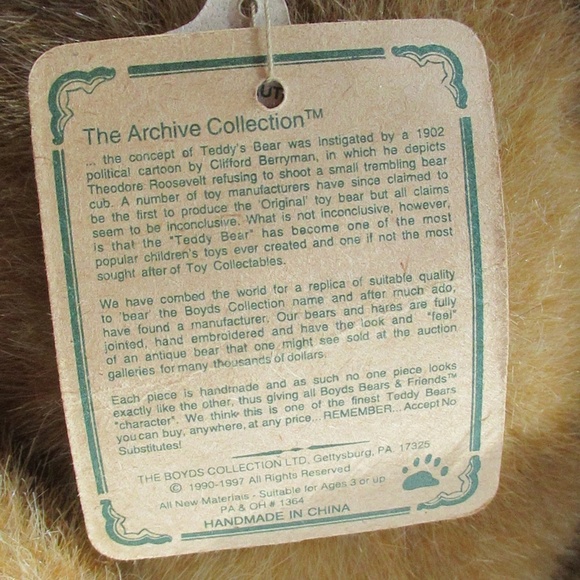 "Mr. Jones" Retired Boyds Bear - Picture 7 of 9